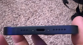 Mint
													Apple iPhone 13 - Unlocked, Midnight, 128 GB, A2482, photo 5 of 14