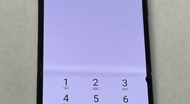 Fair
													Samsung Galaxy Z Flip4 5G - Unlocked, Custom, 256 GB, 8 GB, SM-F721U1, Bespoke Edition, photo 2 of 5