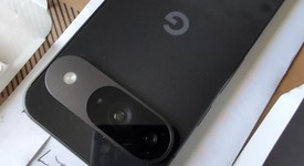 Mint
													Google Pixel 9 - Unlocked, Obsidian, 128 GB, 12 GB, G2YBB, photo 4 of 13