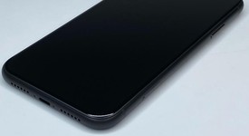 Good
													Apple iPhone Xr - Verizon, Black, 64 GB, A1984, photo 2 of 6
