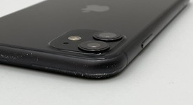 Fair
													Apple iPhone 11 - Unlocked, Black, 64 GB, A2111, photo 4 of 10