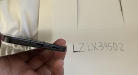 Mint
													Samsung Galaxy Z Flip7 - Unlocked, Jet Black, 512 GB, 12 GB, SM-F766U1, photo 5 of 7