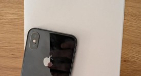 Good
													Apple iPhone Xs - Unlocked, Gray, 64 GB, A1920, photo 1 of 9