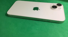 Mint
													Apple iPhone 14 - Unlocked, Starlight, 128 GB, A2649, photo 3 of 5