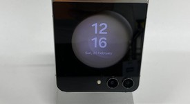 Good
													Samsung Galaxy Z Flip5 - Unlocked, Cream, 512 GB, 8 GB, SM-F731U1, photo 3 of 6