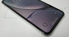 Mint
													Apple iPhone Xr - Metro by T-Mobile, White, 64 GB, A1984, photo 2 of 5