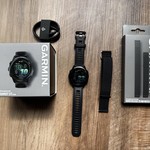 Mint Garmin Forerunner 570 - Slate Gray, 42mm