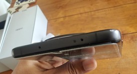 Good
													Oppo Find X8 Pro - Unlocked Non-US, Space Black, 512 GB, 16 GB, photo 4 of 8