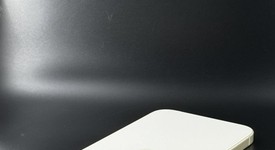 Good
													Apple iPhone 15 Plus - Unlocked, Yellow, 256 GB, A2847, photo 5 of 6