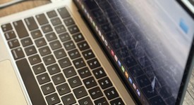 Mint
													MacBook Air 2025 (M4) - 13" - Apple M4, Sky Blue, 256 GB, 16 GB, photo 5 of 11