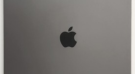 Good
													Apple iPad Pro 12.9" 3rd Gen 2018 - Unlocked, Gray, 256 GB, A2014, photo 2 of 10