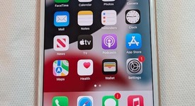 Good
													Apple iPhone 8 Plus - T-Mobile, Gold, 64 GB, A1864, photo 1 of 4