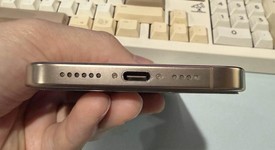 Mint
													Apple iPhone 16 Pro Max - Unlocked, Desert, 512 GB, A3084, photo 2 of 8
