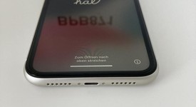 Mint
													Apple iPhone 11 - Unlocked, White, 128 GB, A2111, photo 3 of 9