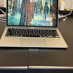 Mint MacBook Air 2020 - 13 inch - 256 GB, Silver, 8 GB, Intel Core i3