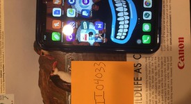 Fair
													Apple iPhone Xs - Unlocked, Gray, 64 GB, A1920, photo 5 of 5