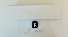 Good
													Apple Watch Series 4 44mm - Silver, A1978 - GPS, Aluminum, photo 1 of 9