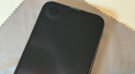 Mint
													Apple iPhone 13 - Unlocked, Midnight, 128 GB, A2482, photo 3 of 11