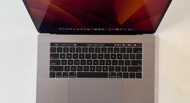 Mint
													MacBook Pro 2018 (With Touch Bar) - 15" - I7, Gray, 512 GB, 16 GB, photo 4 of 11