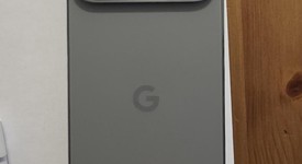 Good
													Google Pixel 9 Pro XL - Unlocked, Hazel, 256 GB, 16 GB, GGX8B, photo 5 of 8
