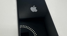 Mint
													Apple iPhone SE 3rd Gen 2022 - Straight Talk, Midnight, 64 GB, A2595, photo 4 of 8