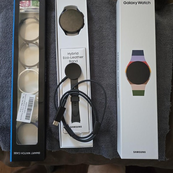 Samsung Galaxy Watch6 - Wi-Fi, Graphite, 44mm