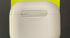 Used
													Apple AirPods 4th Gen - Standard, photo 3 of 5