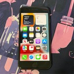 Good Apple iPhone 8 - Unlocked, Gray, 64 GB, A1863