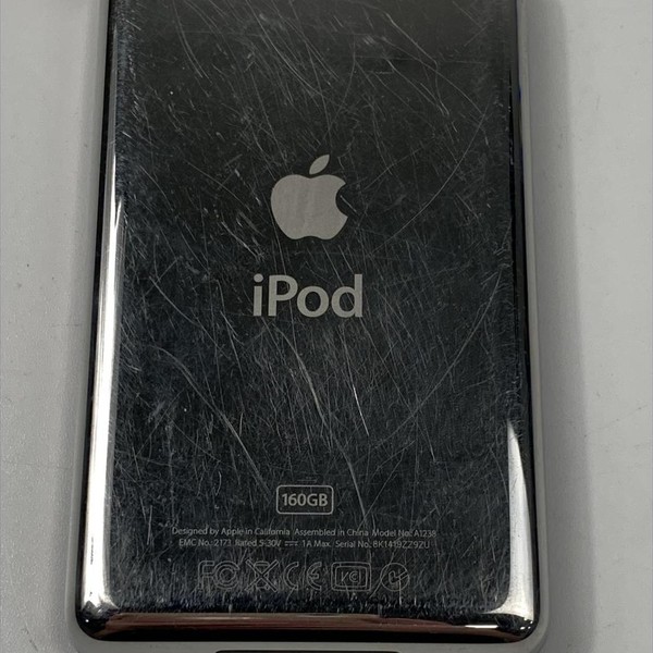 Apple iPod Classic 7th Gen 2009 - 160 GB, Silver