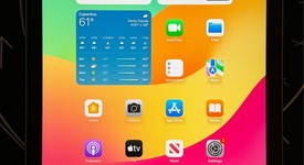 Good
													Apple iPad 6th Gen - Wi-Fi, Silver, 32 GB, A1893, photo 1 of 13