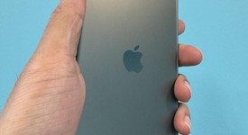 Good
													Apple iPhone 11 Pro Max - Unlocked, Gold, 64 GB, A2161, photo 2 of 7