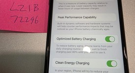 Good
													Apple iPhone SE 3rd Gen 2022 - Unlocked, Midnight, 256 GB, A2595, photo 2 of 6