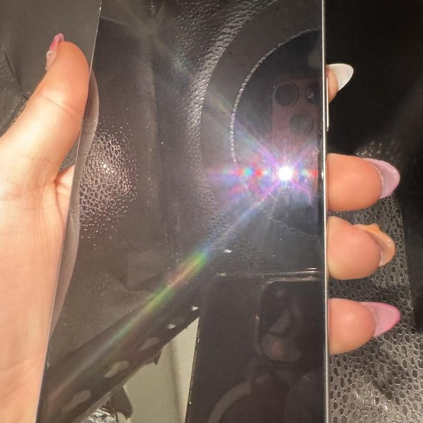 Apple iPhone 16 Pro Max - Spectrum, 256 GB, White, A3084