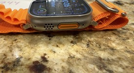 Good
													Apple Watch Ultra 2 49mm - Unlocked, Natural, A2986, photo 5 of 13