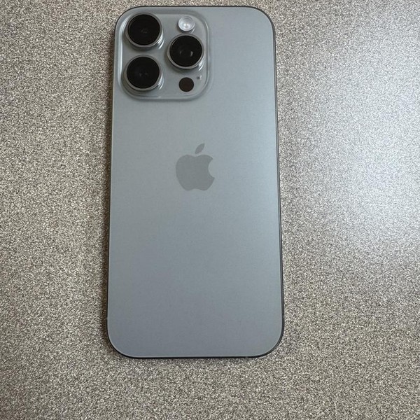 Apple iPhone 16 Pro - Unlocked, 256 GB, Natural, A3083