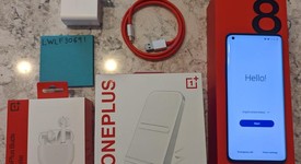 Mint
													OnePlus 8 Pro - Unlocked, Blue, 256 GB, 12 GB, IN2025, photo 1 of 14