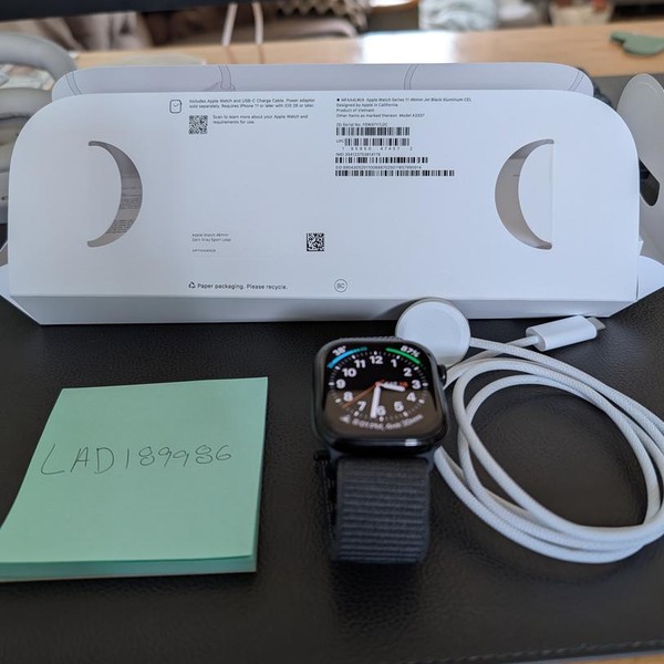 Apple Watch Series 11 46mm - Unlocked, Jet Black, A3337 - Cellular, Aluminum