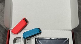 Mint
													Nintendo Switch - Red & Blue, 32 GB, photo 2 of 3