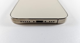 Fair
													Apple iPhone 14 Pro - Verizon, Gold, 256 GB, A2650, photo 4 of 7