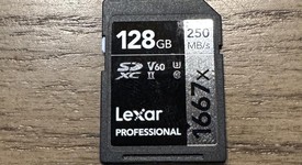 Mint
													Fuji X100V - Black, photo 2 of 16