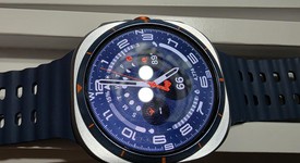 Mint
													Samsung Galaxy Watch Ultra (2025) - Unlocked, Titanium Blue, SM-L705, 47mm, photo 2 of 9