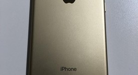 Good
													Apple iPhone 7 - AT&T, Gold, 128 GB, A1778, photo 3 of 4