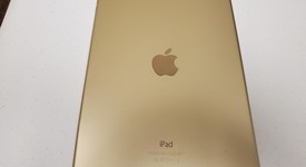 Fair
													Apple iPad Pro 9.7" - Wi-Fi, Gold, 128 GB, A1673, photo 3 of 7