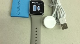 Good
													Apple Watch Series 4 40mm - Unlocked, Silver, A1975 - Cellular, Aluminum, photo 1 of 5