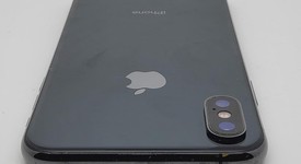 Good
													Apple iPhone Xs - Unlocked, Gray, 64 GB, A1920, photo 4 of 7