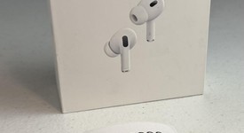 New
													Apple AirPods Pro 2 - USB-C, photo 1 of 3