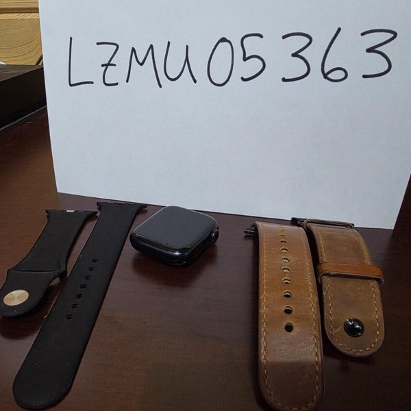 Apple Watch Series 8 45mm - Unlocked, Midnight, A2774 - Cellular, Aluminum