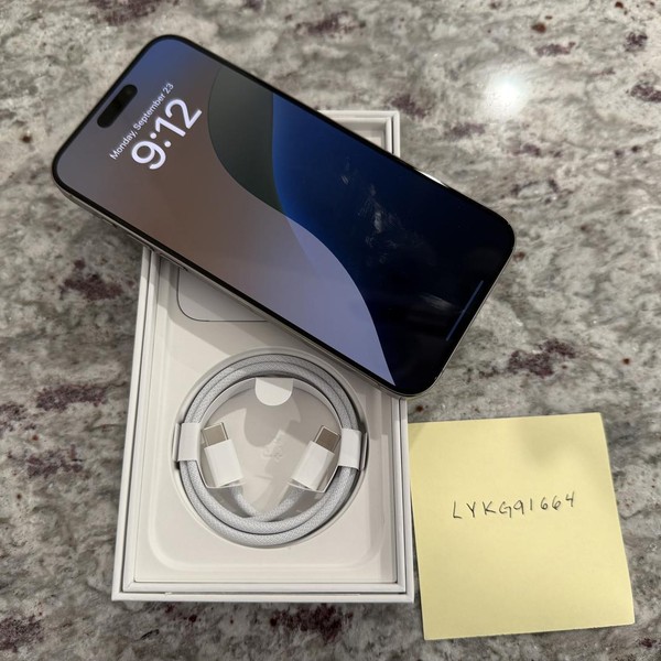 Apple iPhone 15 Pro Max - Unlocked, 256 GB, Natural, A2849