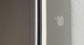Good
													Apple iPad Air 3rd Gen - Unlocked, Gray, 64 GB, photo 6 of 6