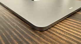 Mint
													Apple iPad Pro 12.9" 6th Gen 2022 - Wi-Fi, Gray, 128 GB, photo 5 of 12